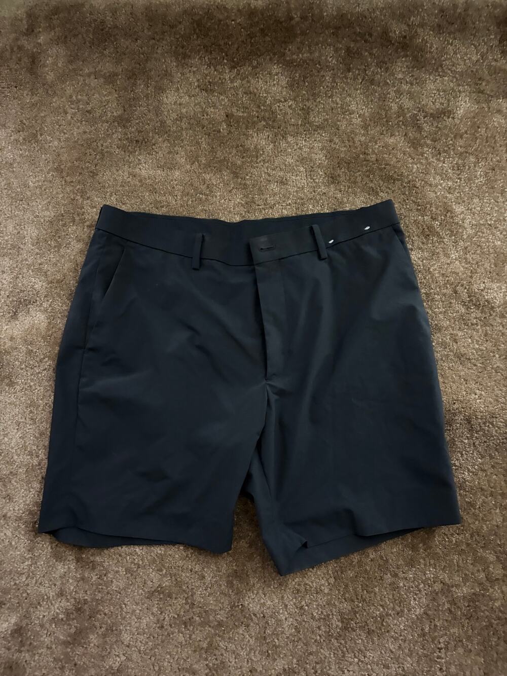 Uniqlo AirSense Shorts Black (7 inch inseam, 30-33 waist, Medium)
